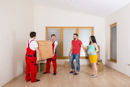 Local Camden moving van for flats and apartments
